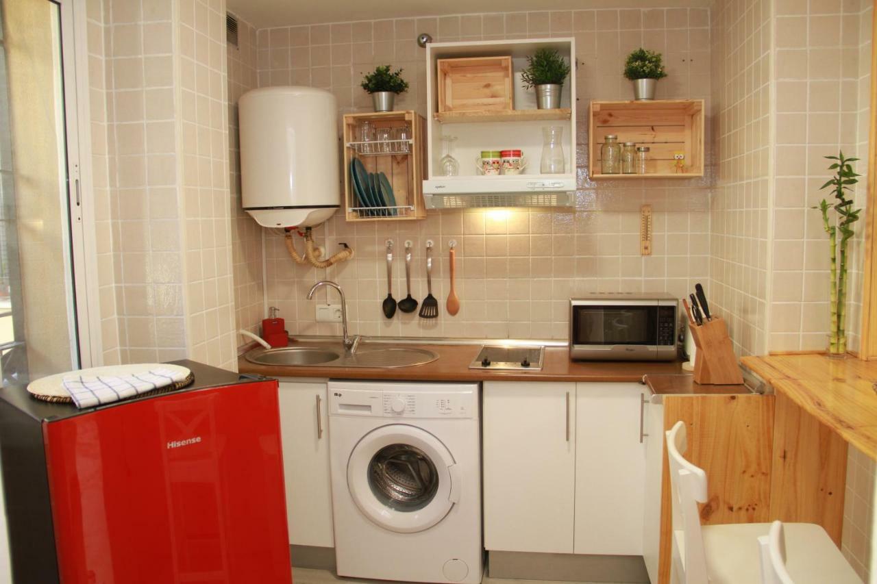 Cozy & Bright Apartment マラガ エクステリア 写真